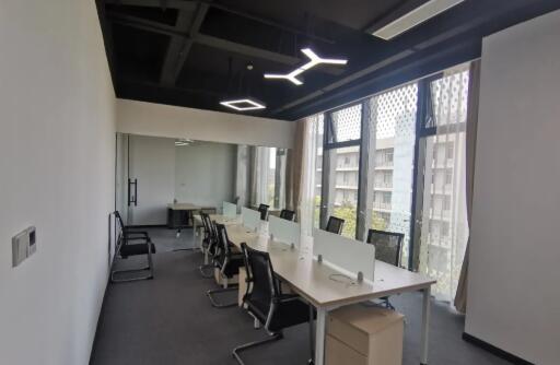 青島遼陽西路報關代理公司辦公室裝修效果圖